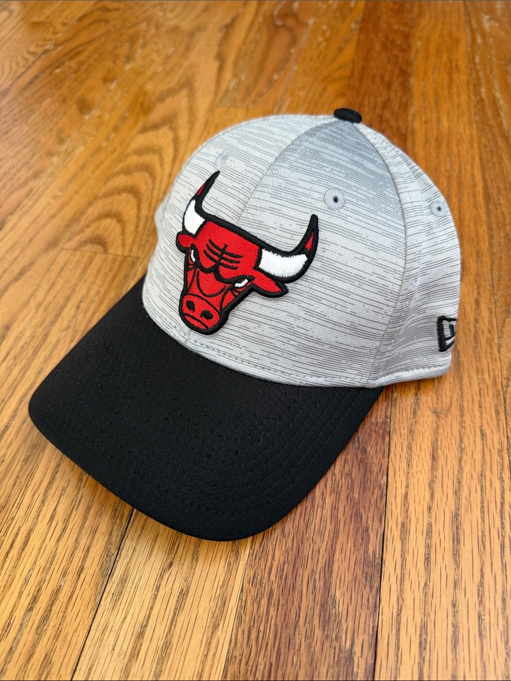 Chicago Bulls Logo Cap